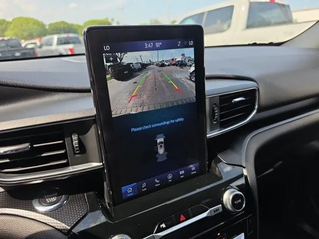 2023 Ford Explorer ST photo 24