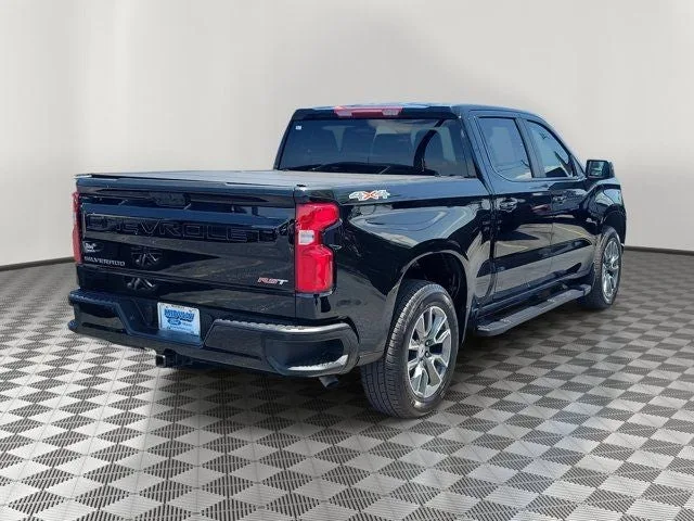 2025 Chevrolet Silverado 1500 RST photo 6