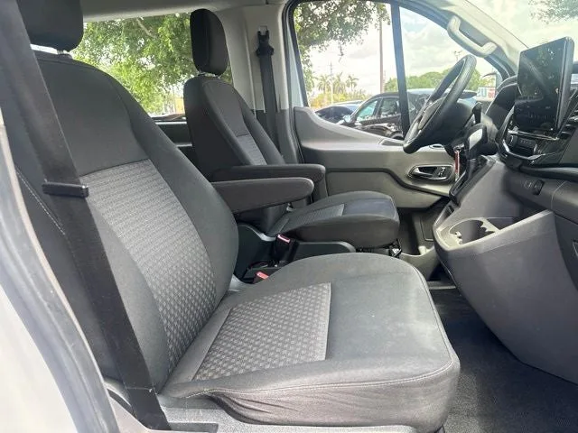 2023 Ford Transit-350 XLT photo 16