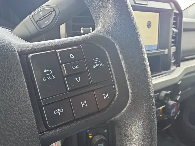 2025 Ford F-450SD XLT DRW photo 22