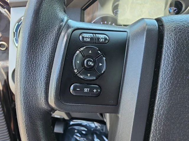 2015 Ford F-250SD Lariat photo 18