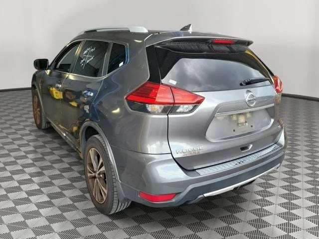 2017 Nissan Rogue SL photo 6
