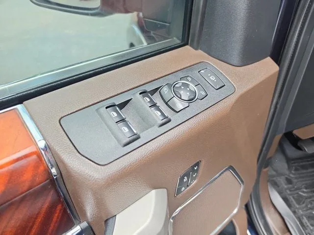 2021 Ford F-250SD King Ranch Ultimate Pkg photo 19