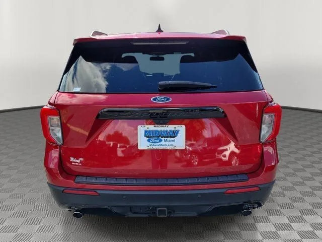 2023 Ford Explorer ST-Line photo 5