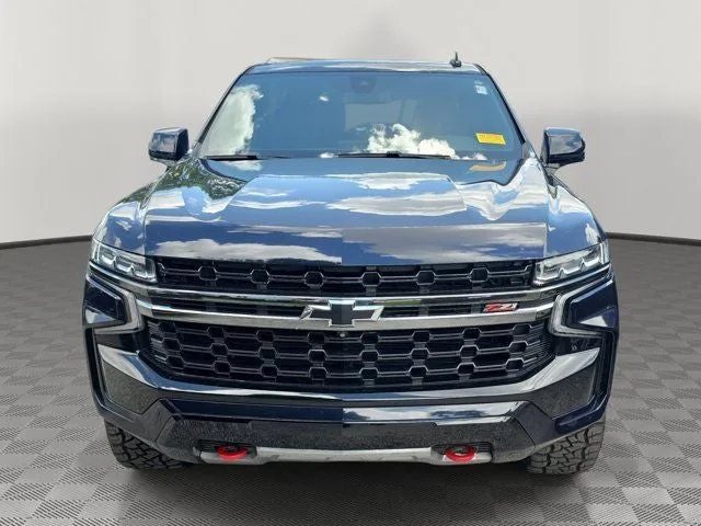 2022 Chevrolet Tahoe Z71 photo 2