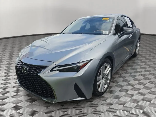 2024 Lexus IS 300 photo 3