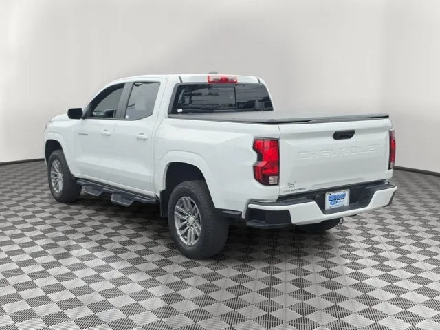 2023 Chevrolet Colorado LT photo 4