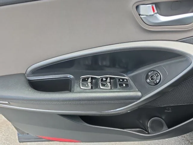 2018 Hyundai Santa Fe Sport 2.4 Base photo 19