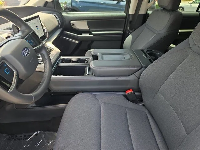 2025 Ford Expedition Max Active photo 22