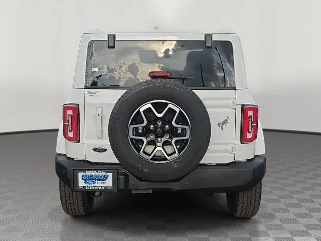 2025 Ford Bronco Outer Banks photo 5