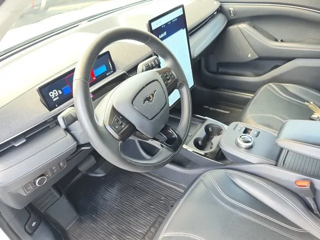 2023 Ford Mustang Mach-E Premium photo 19