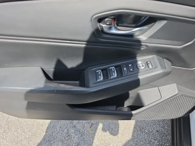 2025 Honda Accord SE photo 16