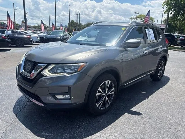 2017 Nissan Rogue SL photo 8