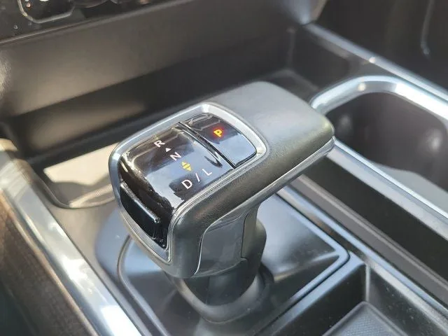 2023 Chevrolet Silverado 1500 RST photo 25