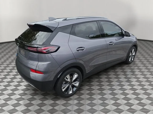 2023 Chevrolet Bolt EUV LT photo 6