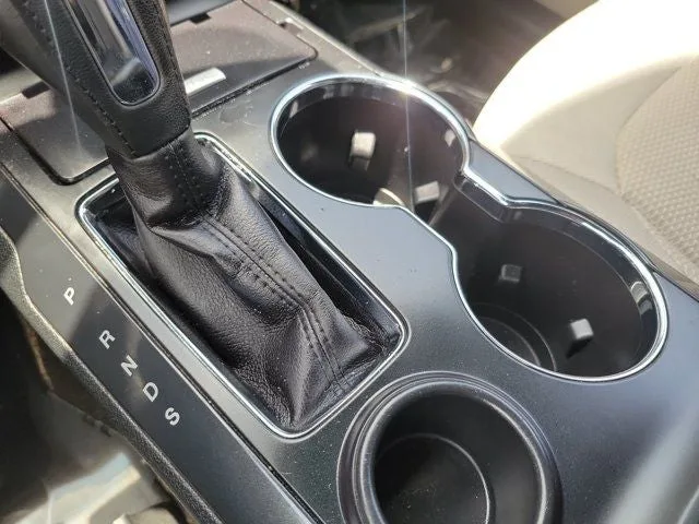 2018 Ford Explorer XLT photo 21