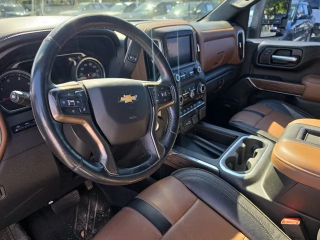 2021 Chevrolet Silverado 2500HD High Country photo 27