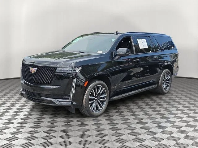 2023 Cadillac Escalade ESV Sport photo 3