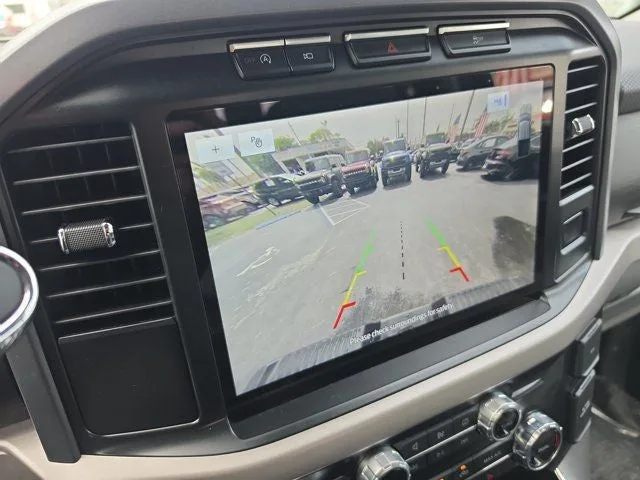 2023 Ford F-150 XLT photo 20