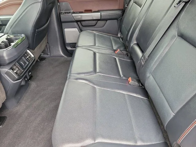 2023 Ford F-150 Lariat photo 13