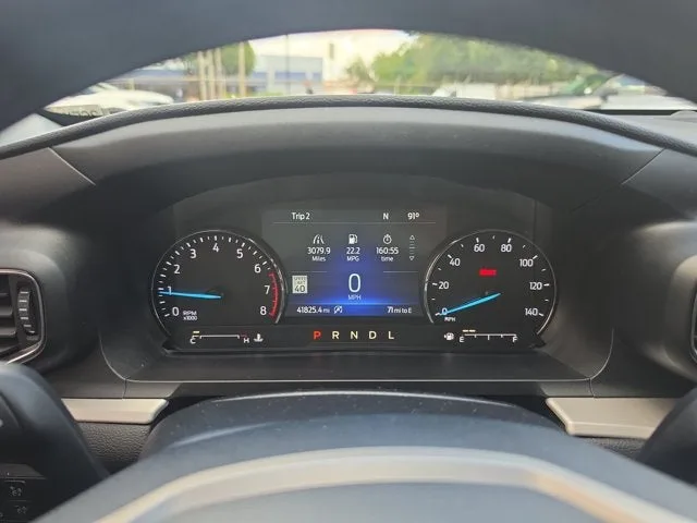 2023 Ford Explorer XLT photo 19
