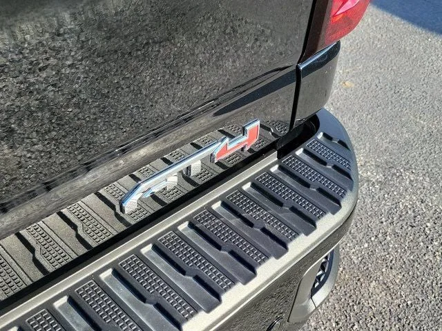 2022 GMC Sierra 2500HD AT4 Premium Plus photo 8