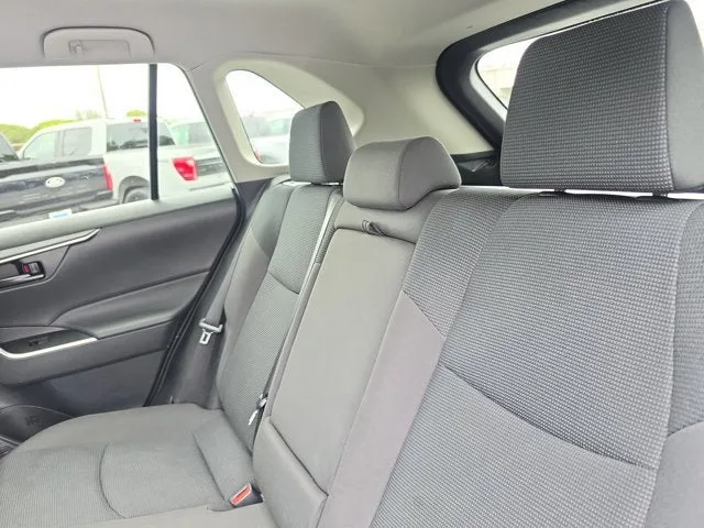 2024 Toyota RAV4 Hybrid LE photo 13