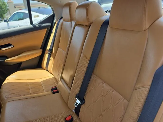 2023 Nissan Sentra SV Premium photo 14