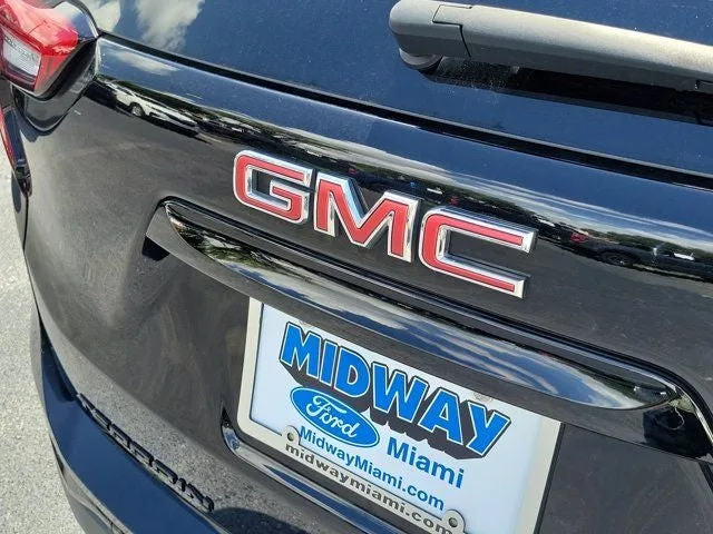2023 GMC Terrain SLE photo 7