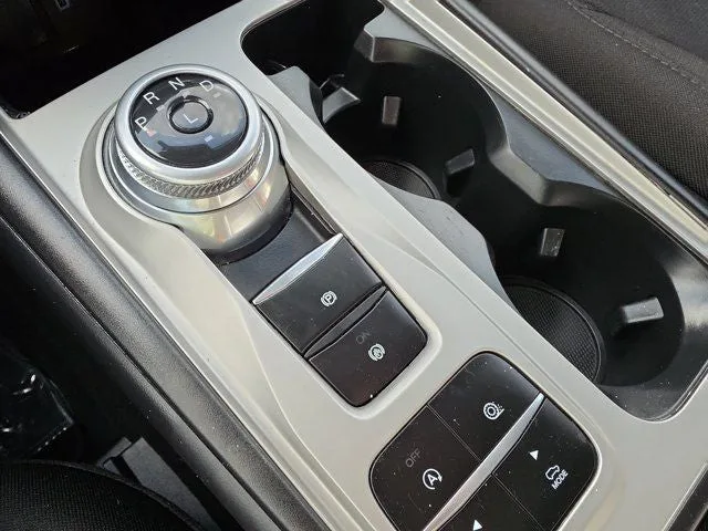 2023 Ford Explorer XLT photo 30
