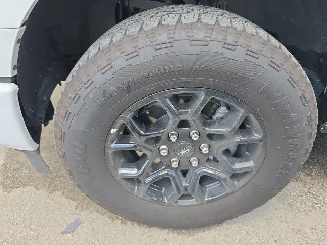 2025 Ford F-150 XLT photo 7
