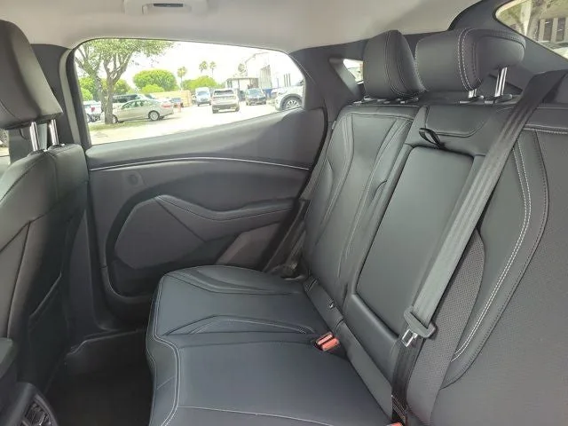 2024 Ford Mustang Mach-E Premium photo 11