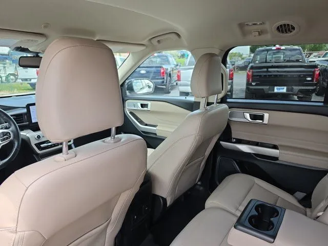2023 Ford Explorer XLT photo 15