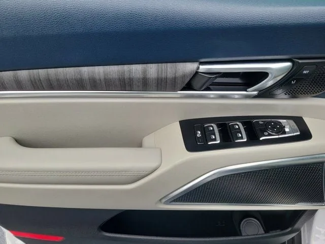 2024 Kia Telluride SX photo 17