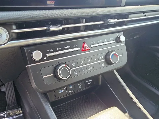 2026 Hyundai Tucson SE photo 20