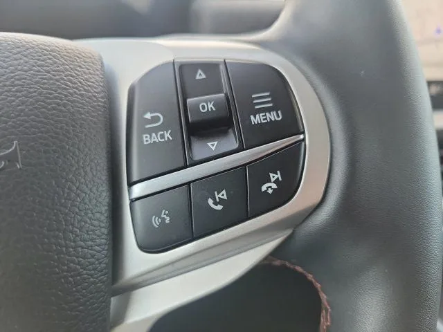 2025 Ford Explorer Active photo 21