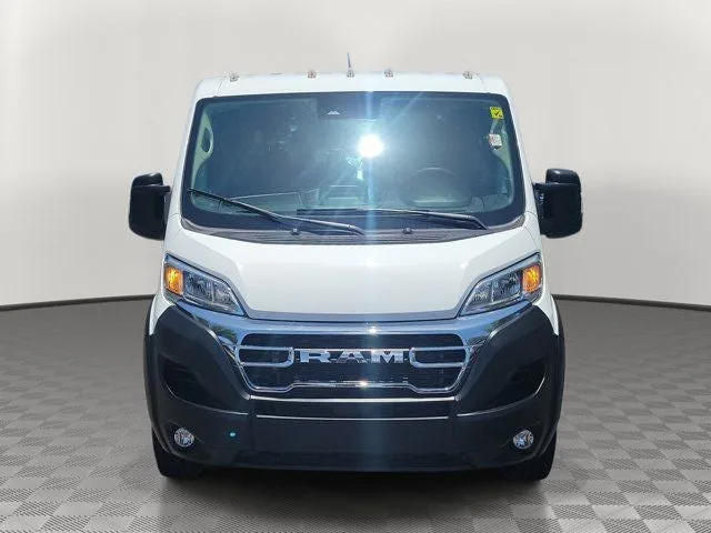 2025 RAM ProMaster 2500 Base LR photo 2