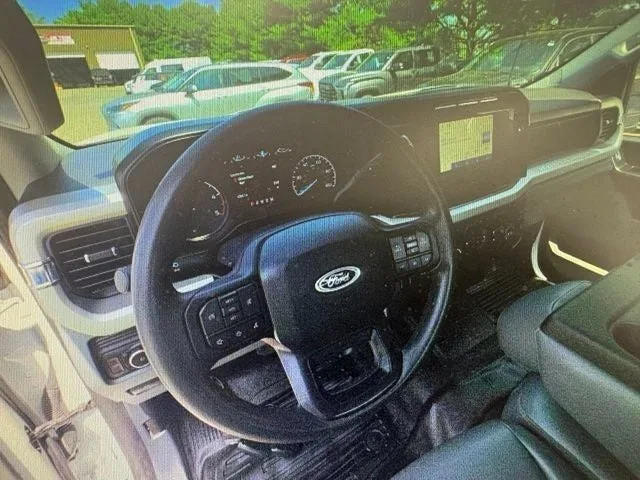 2024 Ford F-350SD XL DRW photo 4