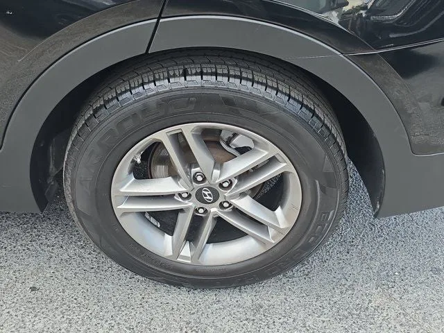 2018 Hyundai Santa Fe Sport 2.4 Base photo 10