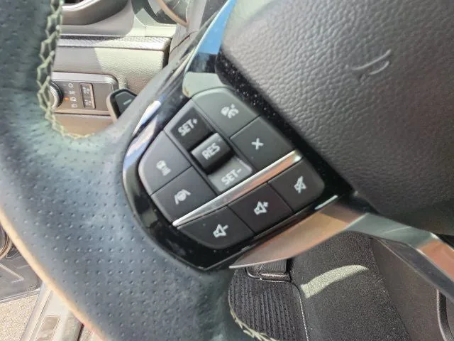 2023 Ford Explorer ST photo 20