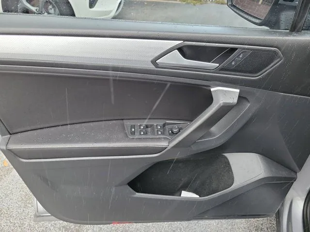 2024 Volkswagen Tiguan 2.0T S photo 19