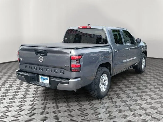2024 Nissan Frontier SV photo 6