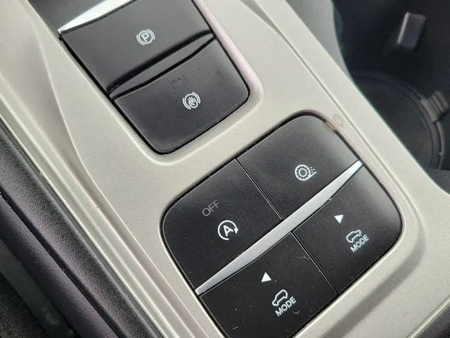 2023 Ford Explorer XLT photo 26