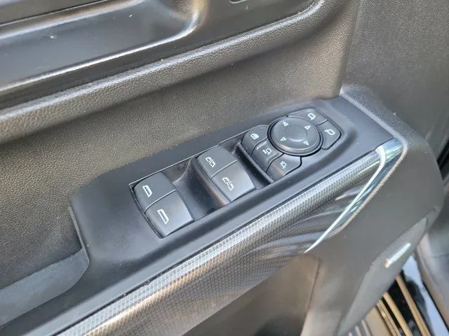 2022 GMC Sierra 2500HD AT4 Premium Plus photo 16