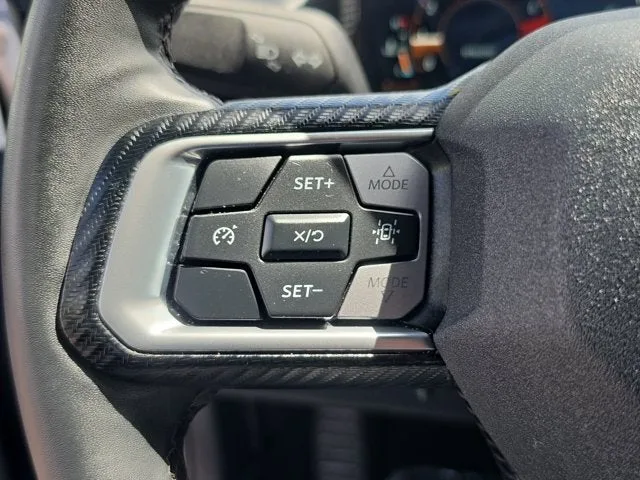 2025 Ford Mustang EcoBoost photo 18