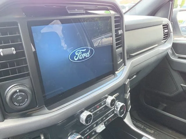2025 Ford F-150 XLT photo 20