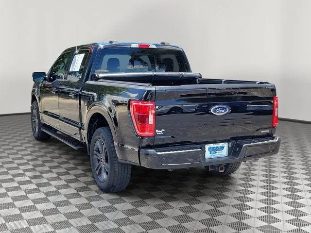 2023 Ford F-150 XLT SPORT photo 4