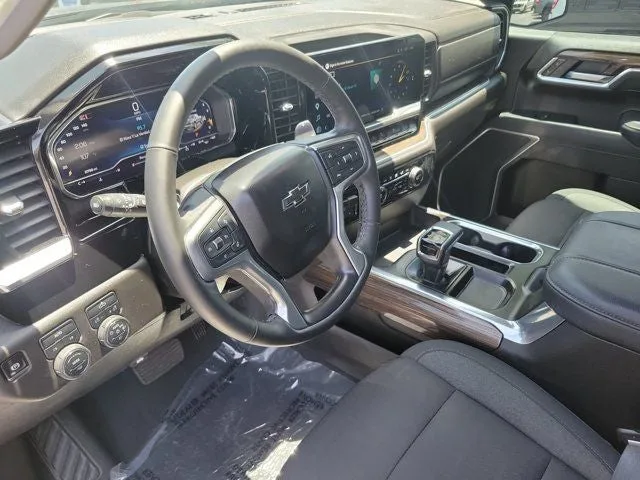 2025 Chevrolet Silverado 1500 RST photo 16