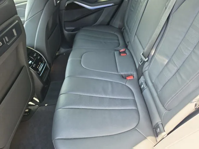 2020 BMW X5 sDrive40i photo 12