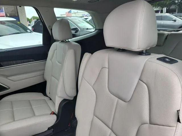 2024 Kia Telluride SX photo 13
